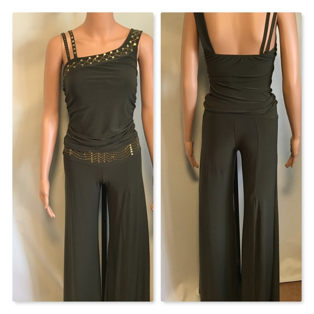 NWT - 2-pc. party oufit , by Entry. Sz. M